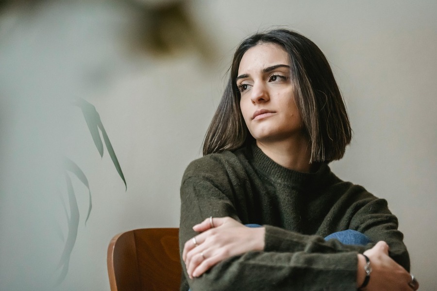 Jealous of partner’s female friend
