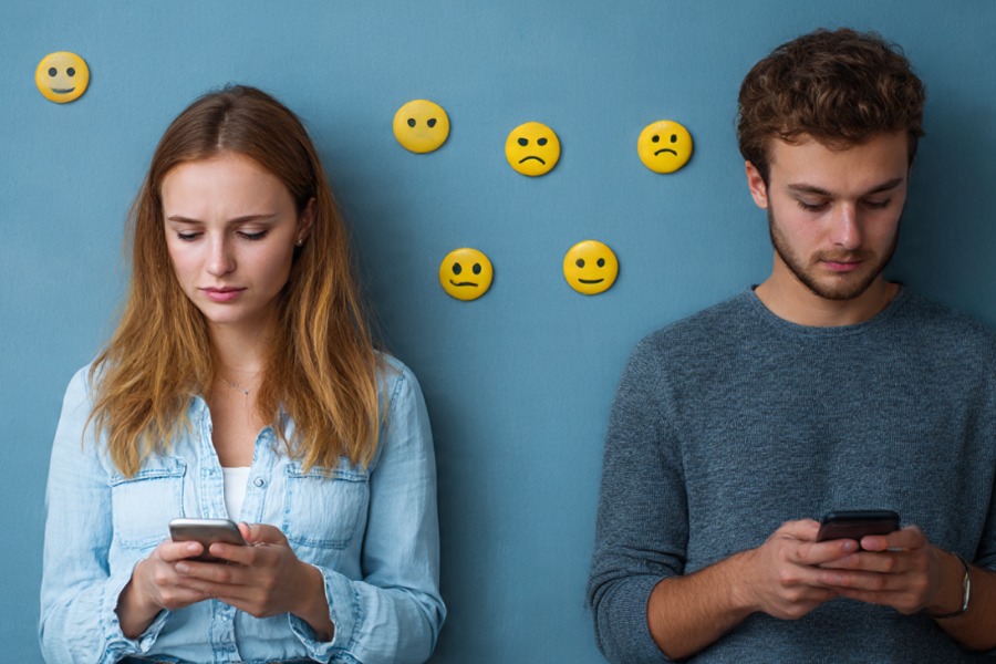 emotional detachment in relationships